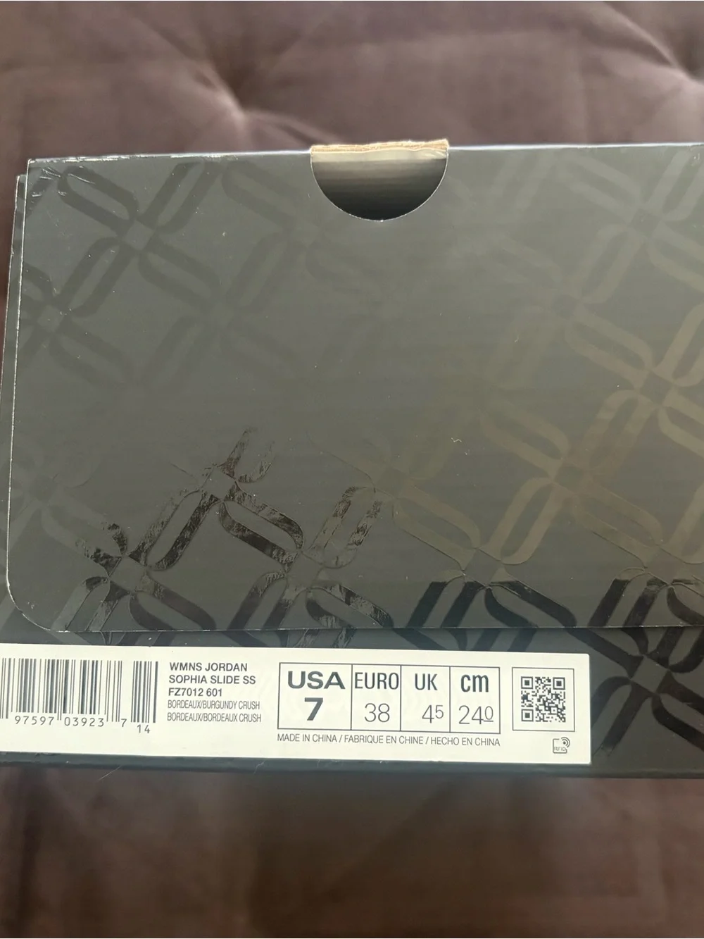 Jordan Women’s Burgundy Slide Sandals. Brand New